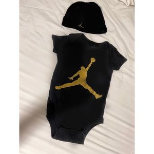 Jordans onesie with hat size 0-6